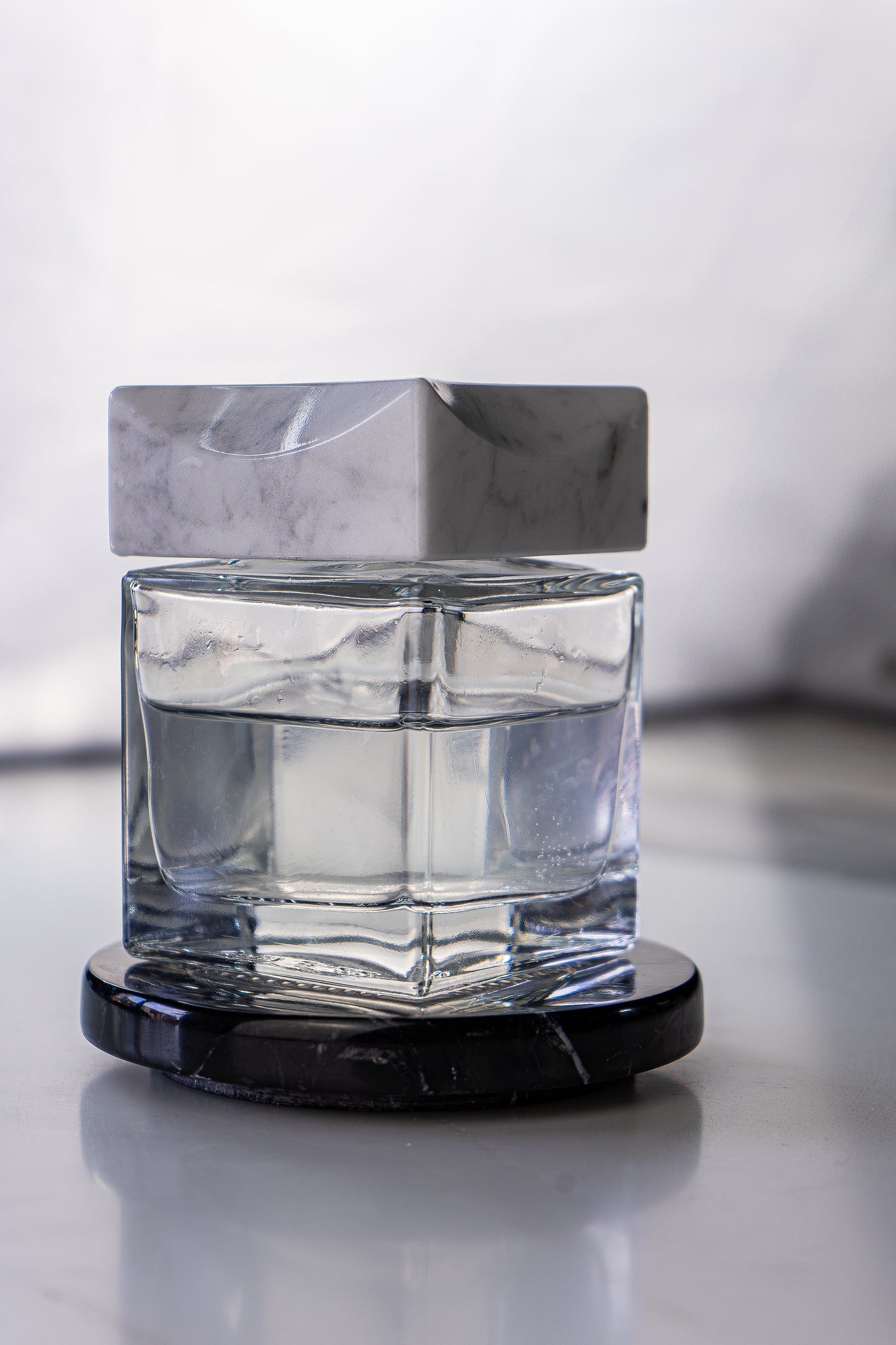 Profumiera per Ambienti in Marmo - Lusso, Artigianato Italiano e Design Unico | Marmi Natali