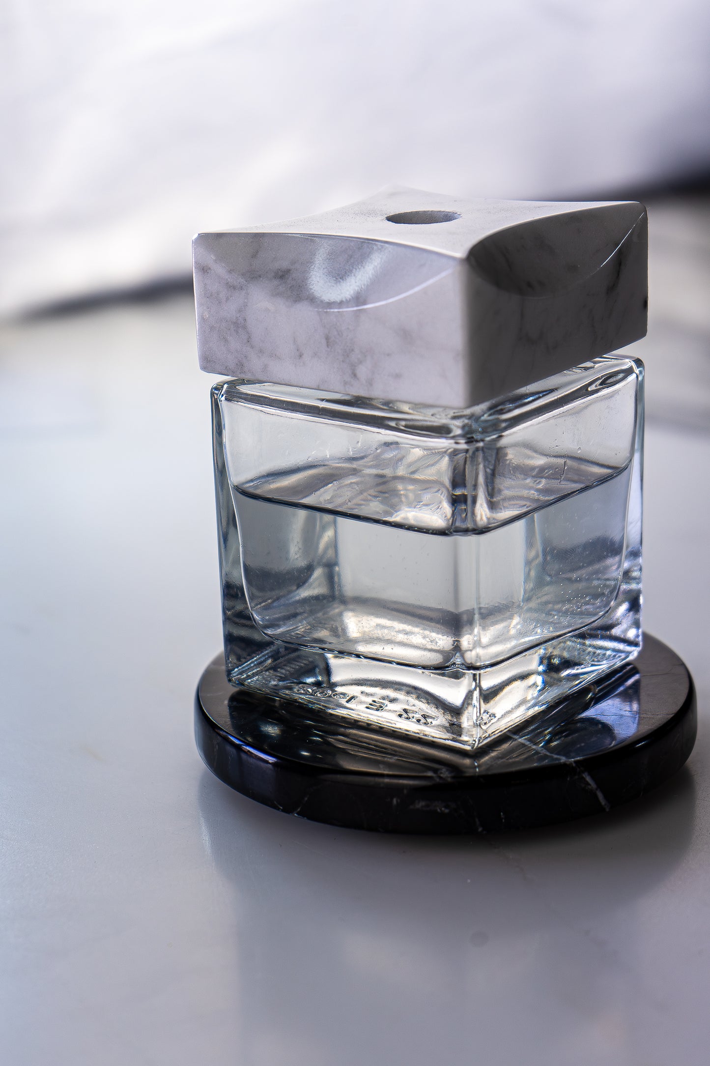 Profumiera per Ambienti in Marmo - Lusso, Artigianato Italiano e Design Unico | Marmi Natali