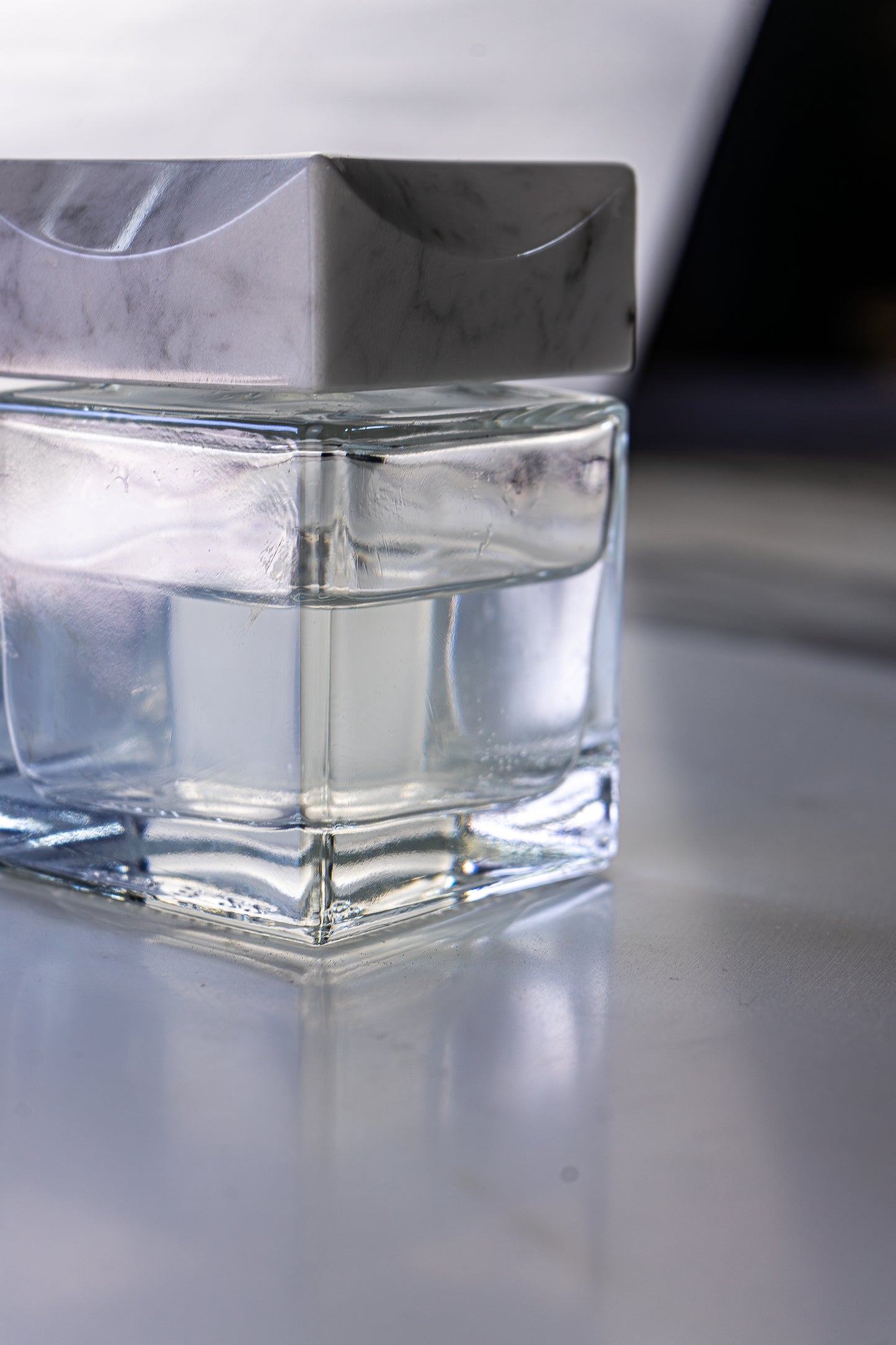 Profumiera per Ambienti in Marmo - Lusso, Artigianato Italiano e Design Unico | Marmi Natali