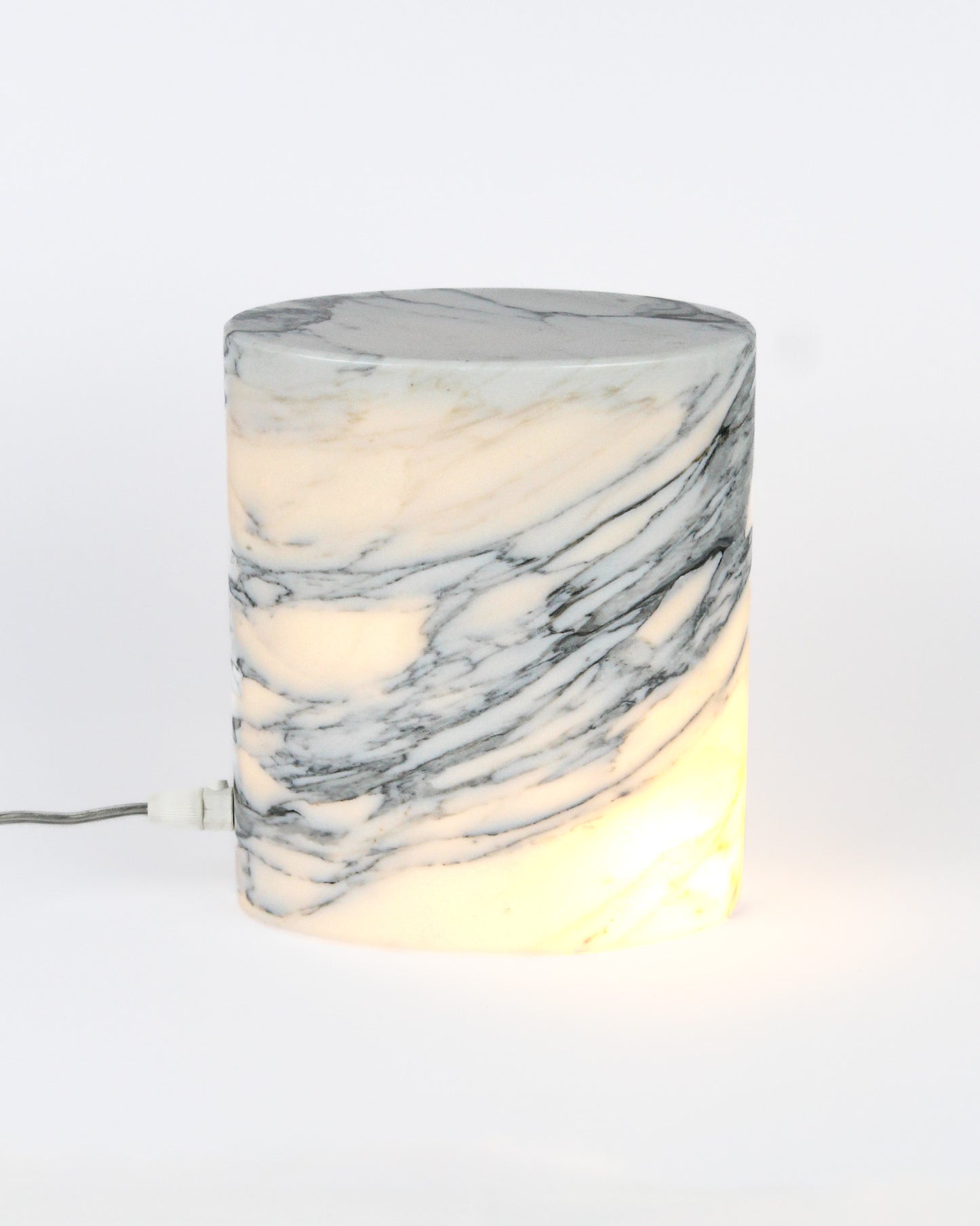 COLLEZIONE "Eleganza e Luce senza Tempo" - Lampada in Marmo con Luce Interna - Eleganza e Luce senza Tempo